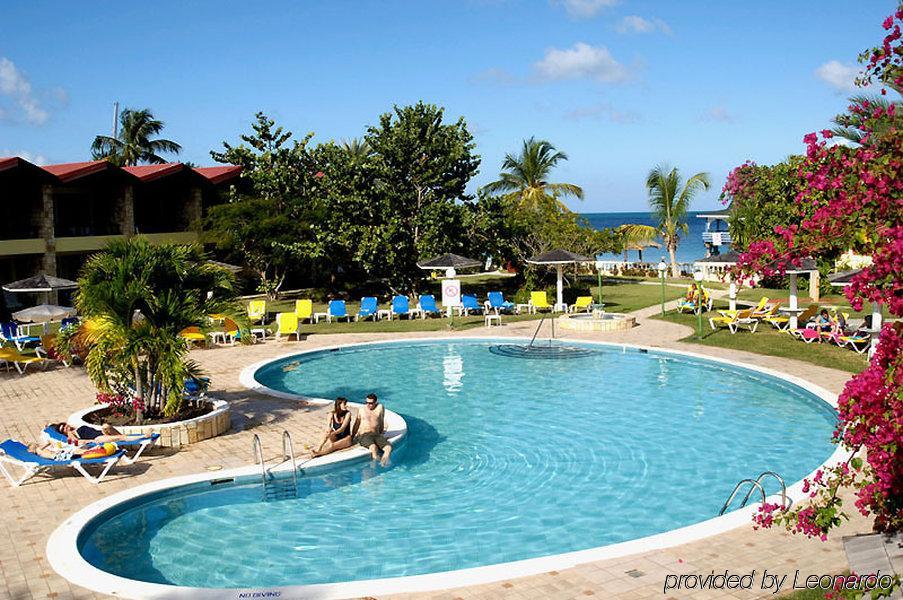 Hotel Starfish Halcyon Cove Dickenson Bay Exterior foto