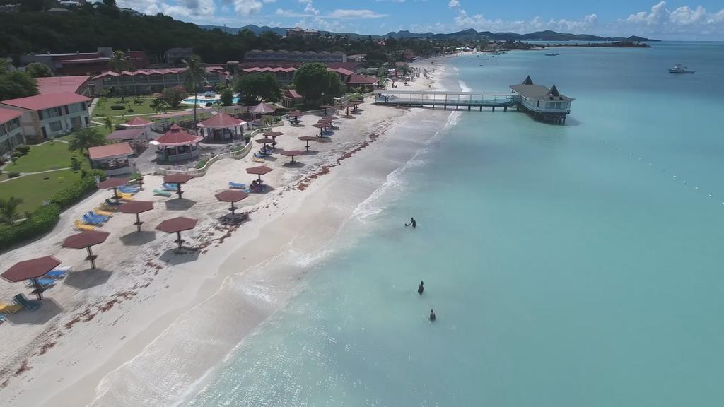 Hotel Starfish Halcyon Cove Dickenson Bay Exterior foto